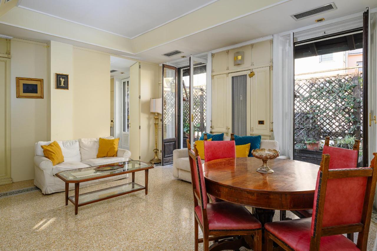 Duomo - Fontana Penthouse With Beautiful Terrace Apartment Milan Bagian luar foto